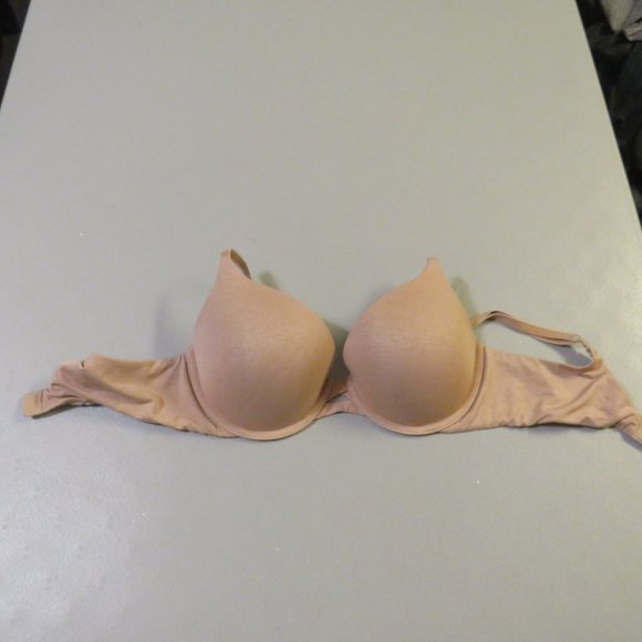 Nude Victoria Secret Bra Size 34C - Picture 5 of 6